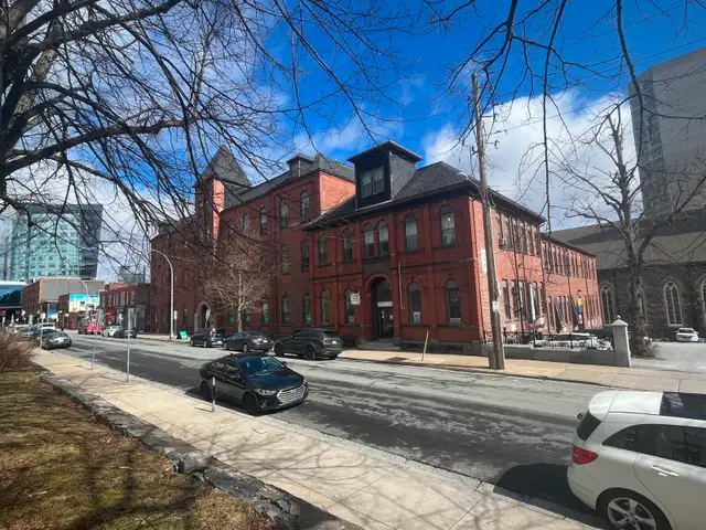 450 sq. ft. office downtown Halifax in historic building - Photo 3