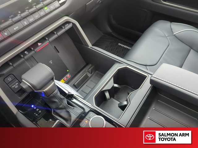2026 Toyota Tundra Limited LIMITED, ONE OWNER, NO ACCIDENTS,... - Photo 18