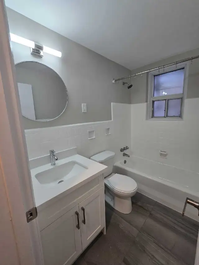 Bachelor apartment available June 1st!