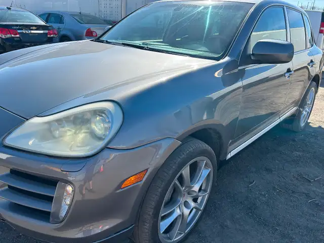 Porsche cayenne AWD 4.8, 8cyl, - Photo 2