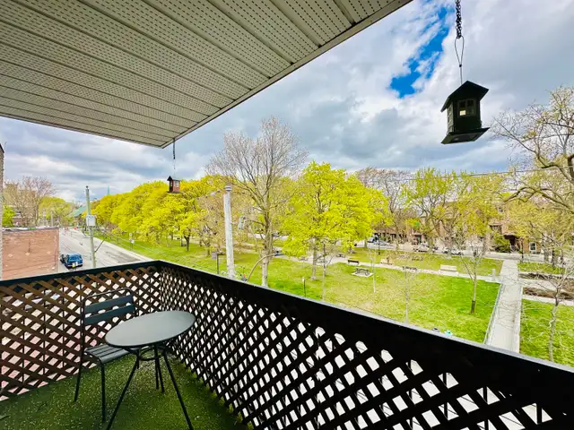 Condo 3 chambres avec stationnement à Montréal - Photo 10