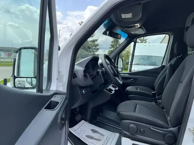 2019 Mercedes-Benz Sprinter Van - Photo 6