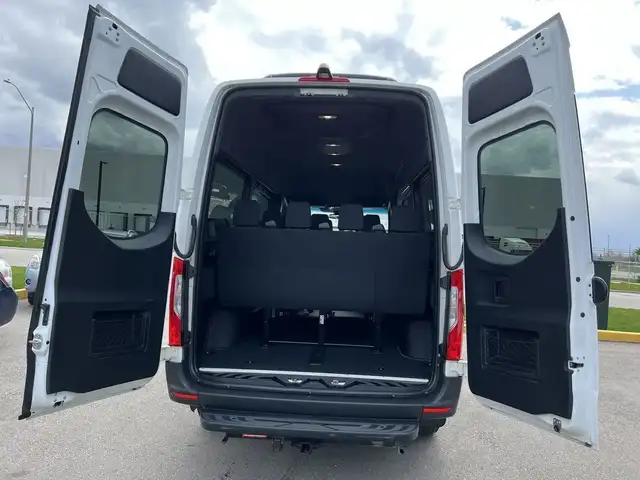 2019 Mercedes-Benz Sprinter Van - Photo 10
