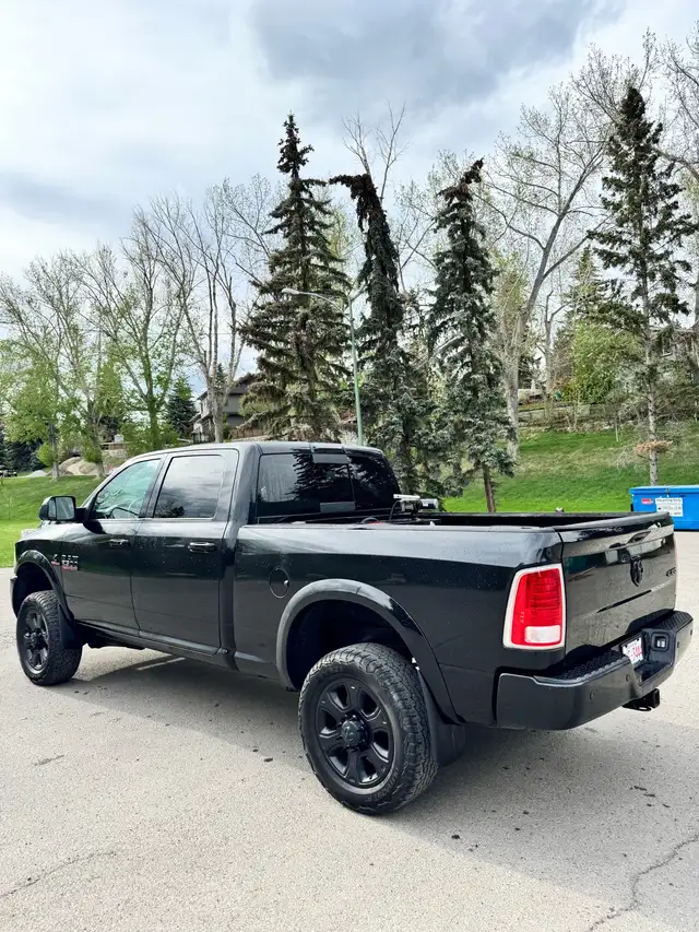 2015 Ram 2500 Laramie Diesel - Photo 3