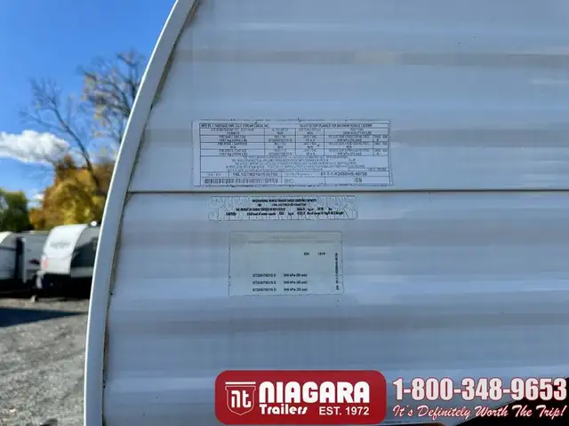 2011 GULFSTREAM KINGSPORT 265BHS Travel Trailer - Photo 3