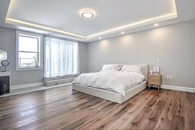 Luxury Penthouse - Photo 23