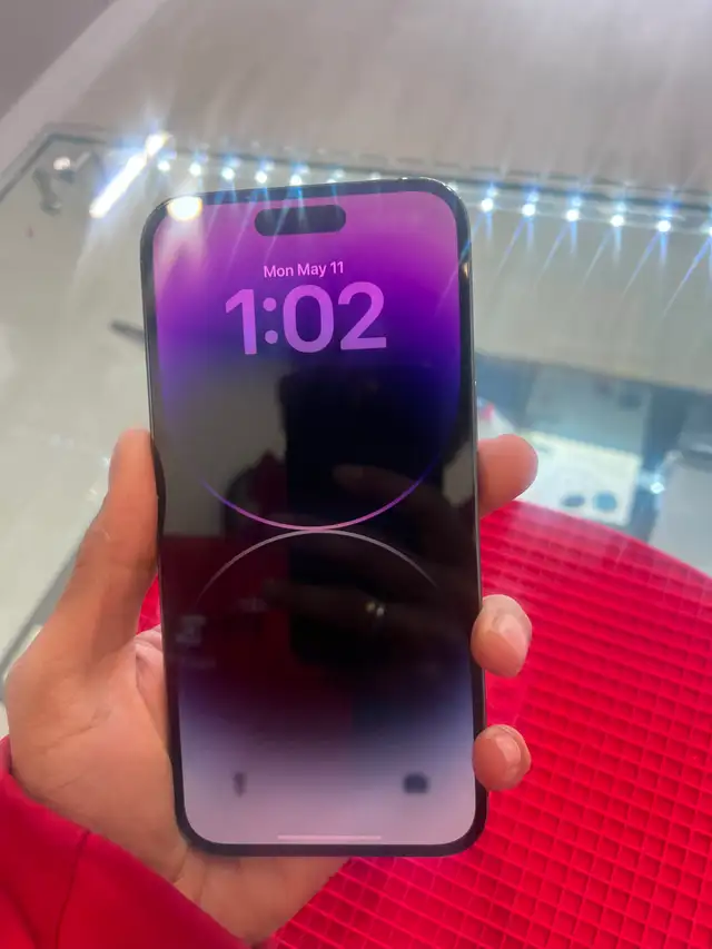 iPhone 14 Pro Max – Purple – 128GB (Certified Pre-Owned) - Photo 2