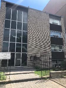 Centretown Bachelor/Studio Apartment for Rent -192 Somerset St W