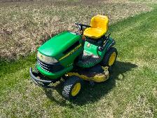 John Deere la140 48' Riding Mower