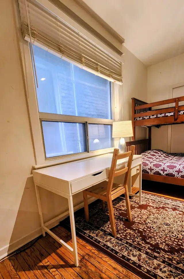Casa Loma Furnished Room (monthly) in a Dovercourt Village House - Photo 4