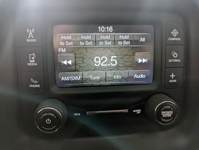 2018 Jeep Compass NORTH WITH LEATHER! - Photo 13