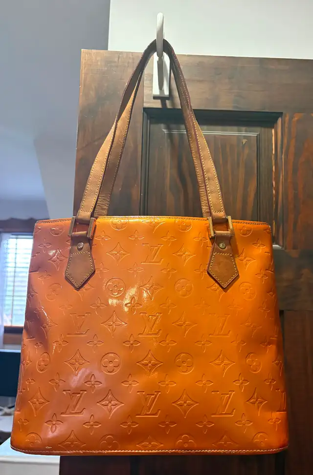Sac Louis Vuitton Authentic Vernis