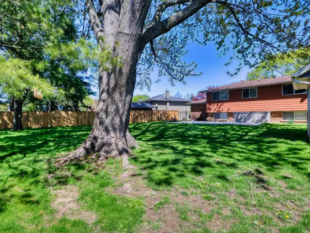 Home For Rent - North End St. Catharines - Photo 8