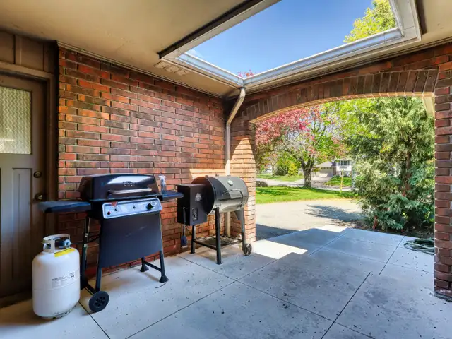 Home For Rent - North End St. Catharines - Photo 10