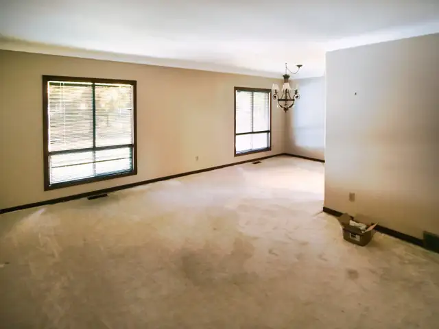 Home For Rent - North End St. Catharines - Photo 13
