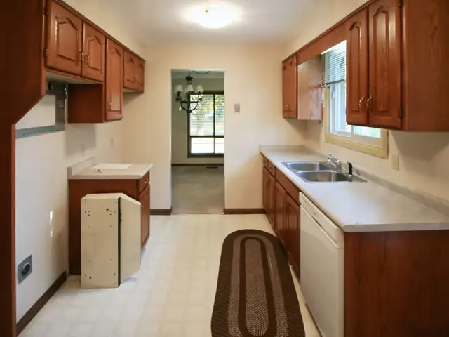 Home For Rent - North End St. Catharines - Photo 19
