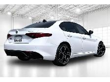 2023 Alfa Romeo Giulia Veloce | Premium Leather | Harman Kardon - Photo 2
