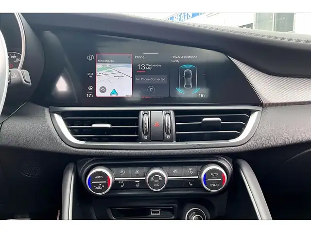 2023 Alfa Romeo Giulia Veloce | Premium Leather | Harman Kardon - Photo 6