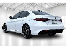 2023 Alfa Romeo Giulia Veloce | Premium Leather | Harman Kardon - Photo 12