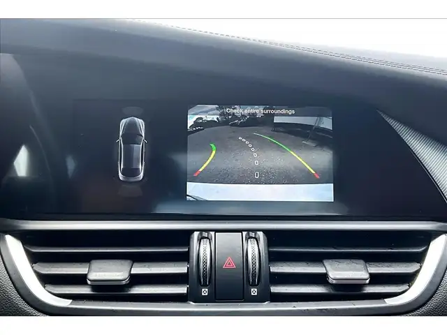 2023 Alfa Romeo Giulia Veloce | Premium Leather | Harman Kardon - Photo 21