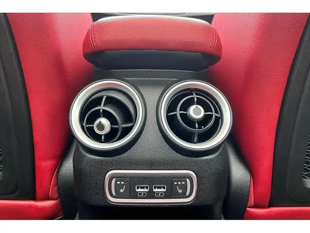 2023 Alfa Romeo Giulia Veloce | Premium Leather | Harman Kardon - Photo 23