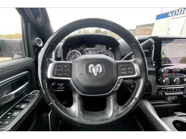 2020 Ram 2500 Laramie Night 6.7L Diesel | Level 2 | TowPkg | 4X4 - Photo 5