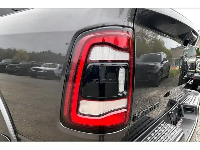 2020 Ram 2500 Laramie Night 6.7L Diesel | Level 2 | TowPkg | 4X4 - Photo 31