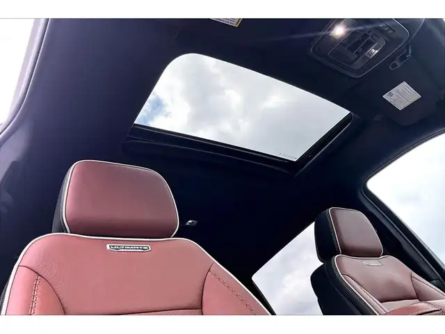 2026 GMC Sierra 1500 Denali Ultimate 6.2L V8 | Fully Loaded | 4X - Photo 17