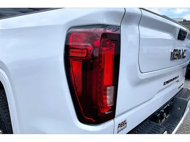 2026 GMC Sierra 1500 Denali Ultimate 6.2L V8 | Fully Loaded | 4X - Photo 31