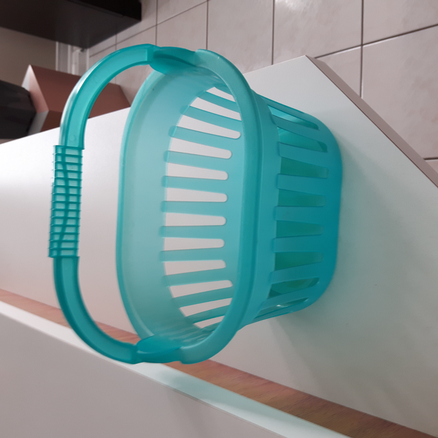 GRAND PANIER NEUF PLASTIQUE VERT 6'HAUTx10'LARGE  SUPPORT $10.00 - Photo 2