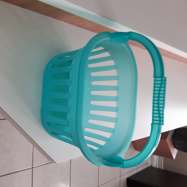 GRAND PANIER NEUF PLASTIQUE VERT 6'HAUTx10'LARGE  SUPPORT $10.00 - Photo 3