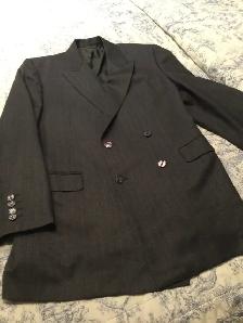 2 Tailored Suits & 6 Jackets $200 - Photo 2