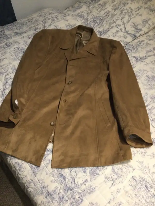 2 Tailored Suits & 6 Jackets $200 - Photo 4