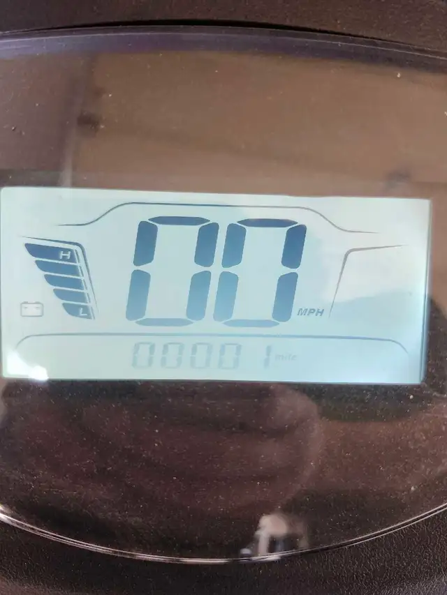 Brand New Baja Raptor 2 scooter. - Photo 6