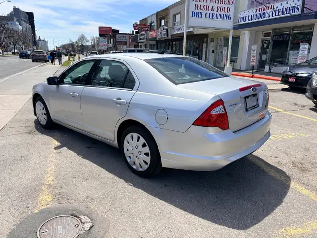 2011 Ford Fusion SE FWD Sdn 2.5L One Owner Low Mileage Certified - Photo 7