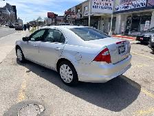 2011 Ford Fusion SE FWD Sdn 2.5L One Owner Low Mileage Certified - Photo 7