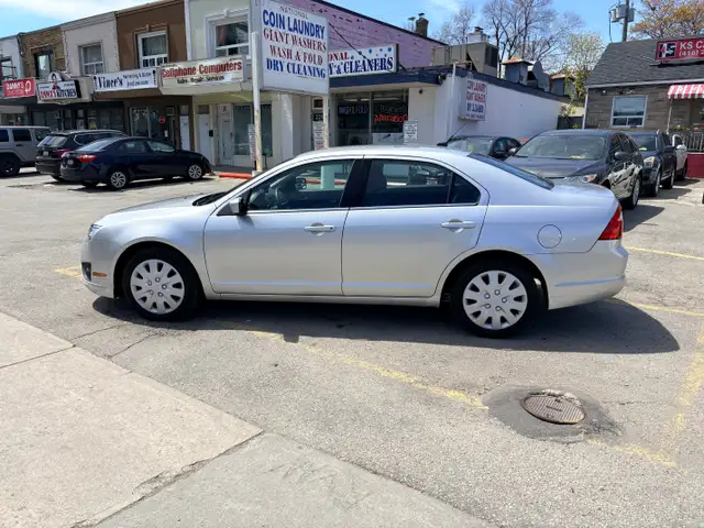 2011 Ford Fusion SE FWD Sdn 2.5L One Owner Low Mileage Certified - Photo 8