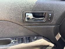 2011 Ford Fusion SE FWD Sdn 2.5L One Owner Low Mileage Certified - Photo 17