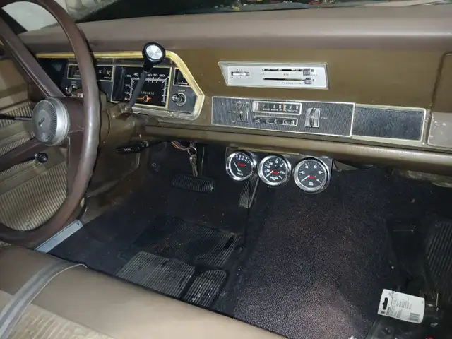 1968 Plymouth Valiant - Photo 8