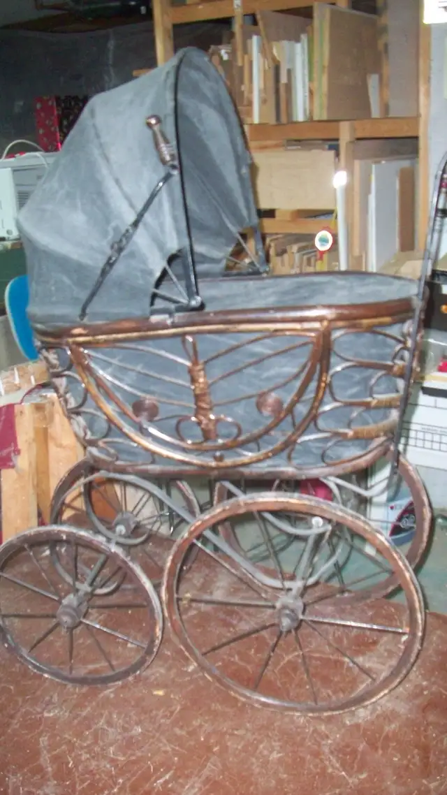 CAROSSE DE POUPÉE ANTIQUE - Photo 6