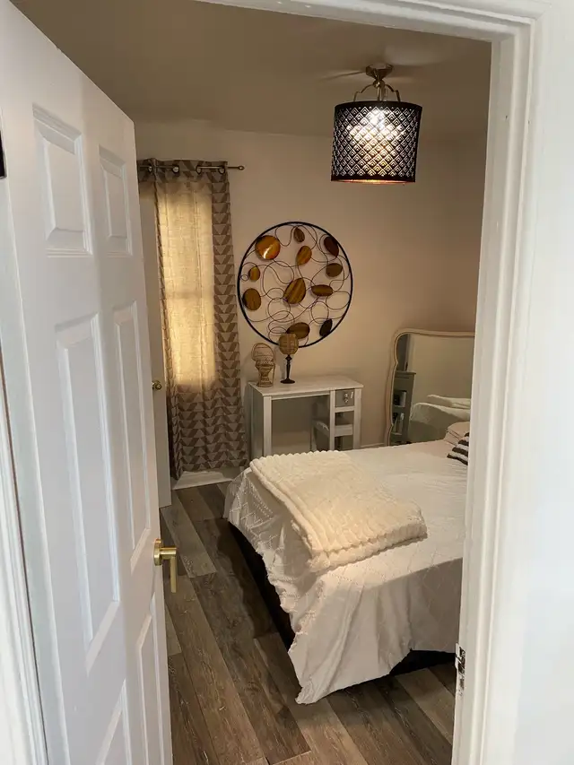 June 1st Rooms Available