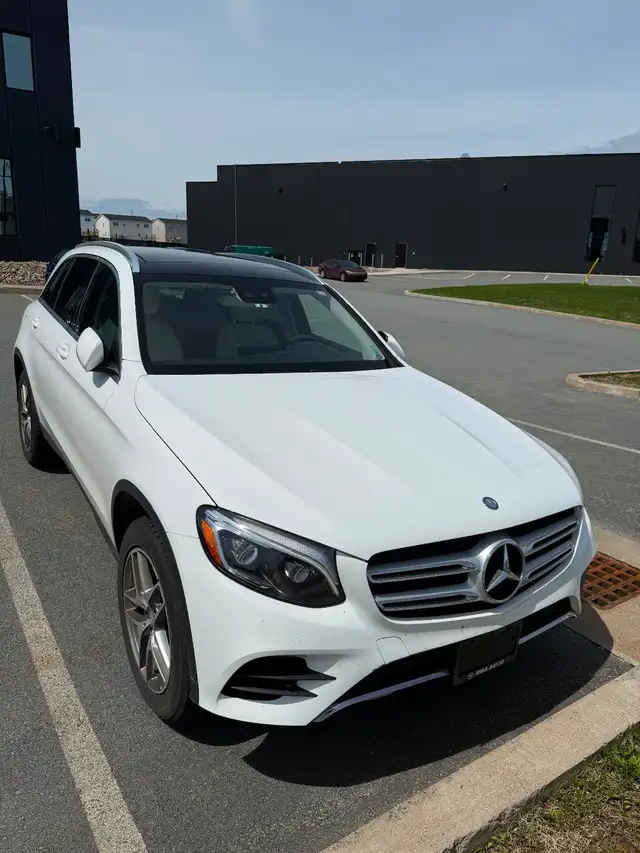 2016 Mercedes-Benz GLC300
