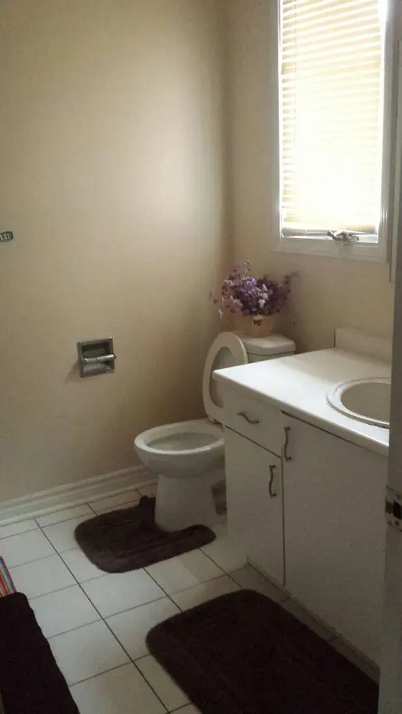 private room near Sheridan college - Photo 6