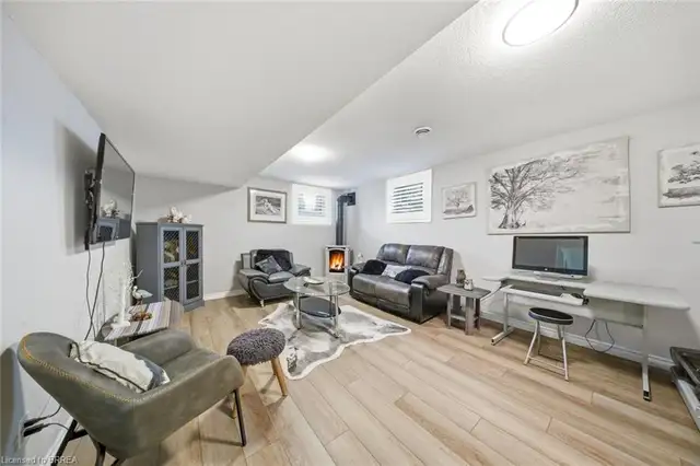 Work, Live & Entertain at 28 Talbot Street, Scotland ON - Photo 5