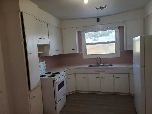 House For Rent - Photo 5