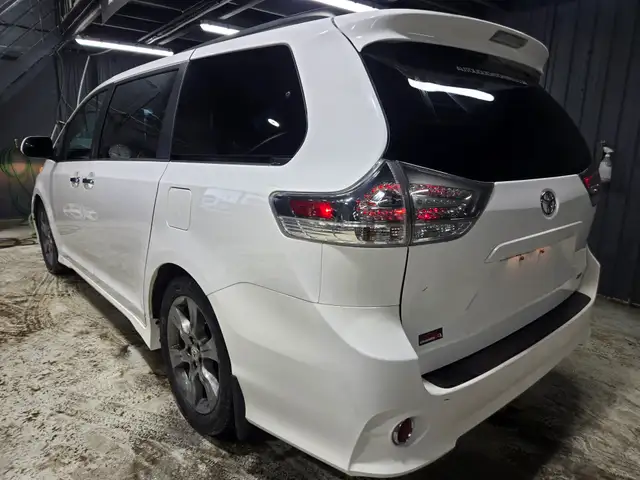 2015 TOYOTA SIENNA SE - 8 PASSAGERS(RARE) - FINANCEMENT RAPIDE - Photo 5