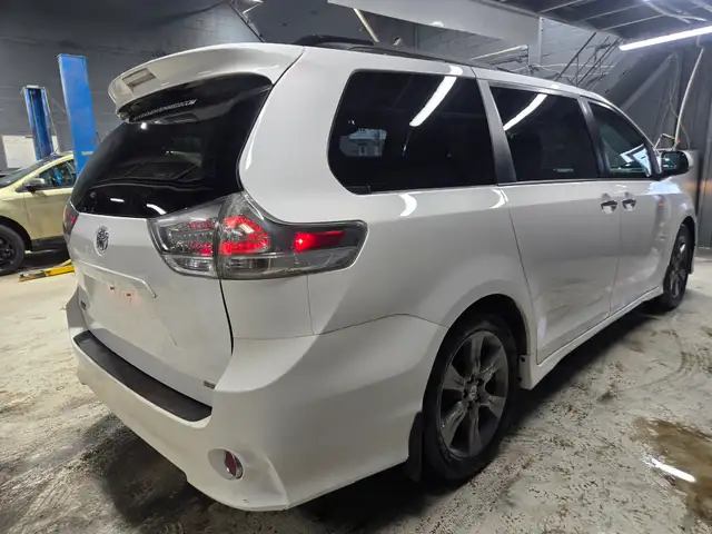 2015 TOYOTA SIENNA SE - 8 PASSAGERS(RARE) - FINANCEMENT RAPIDE - Photo 7