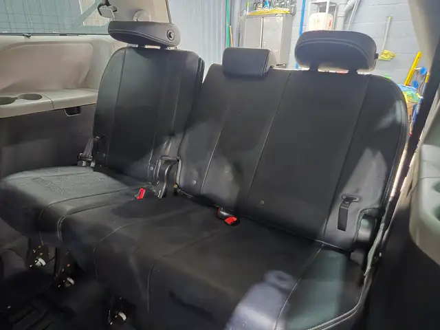 2015 TOYOTA SIENNA SE - 8 PASSAGERS(RARE) - FINANCEMENT RAPIDE - Photo 13