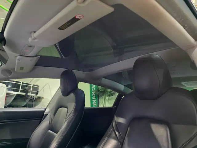 Model 3 2019 - Photo 9
