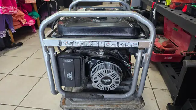 Pro.Point 5,950W Gasoline Generator with Electric Start - Photo 2